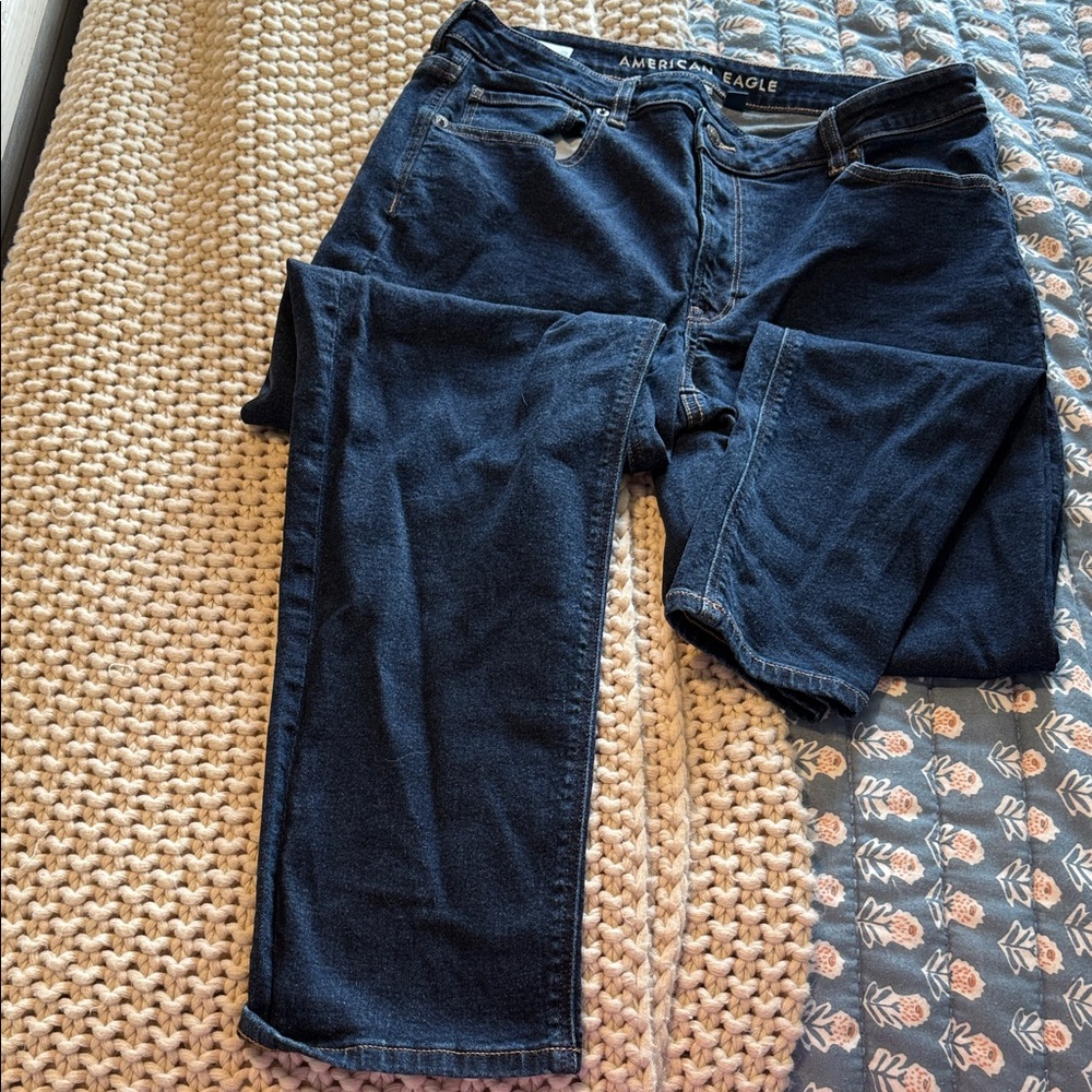 American Eagle Outfitters Dark Blue Relaxed Jeans